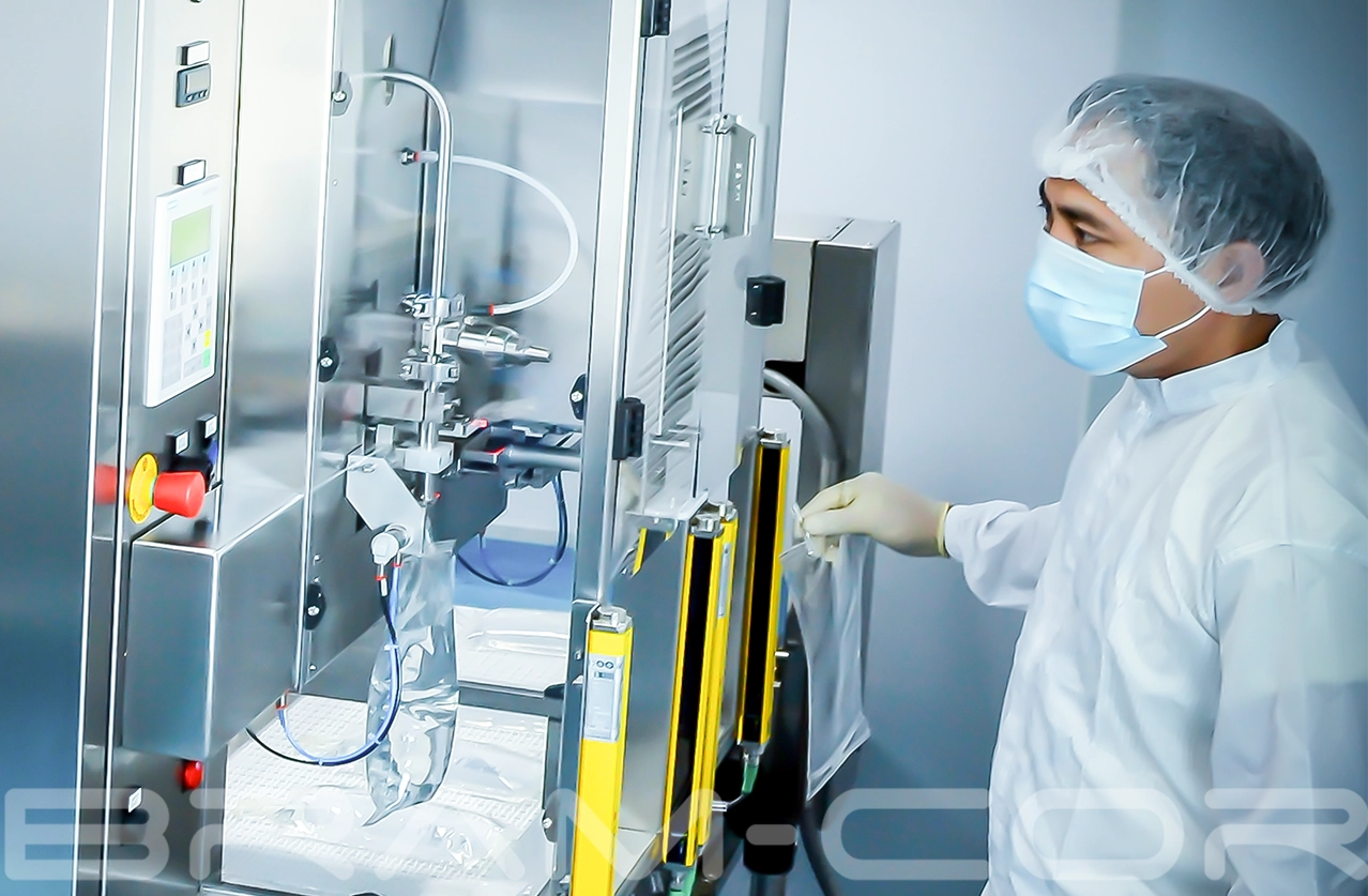 IV Fluids production with Bram-Cor BFIL, linear filling system for bags